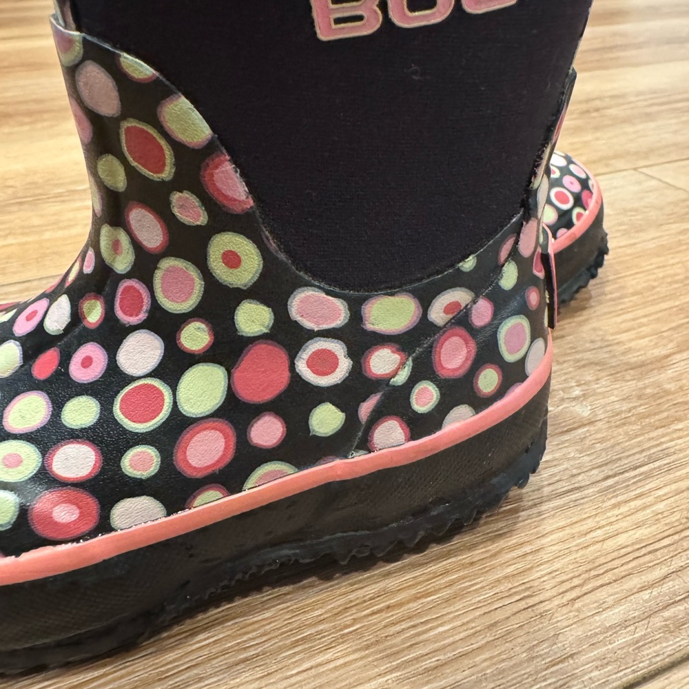 Bogs Kids' Multicolor Polka Dot Rain Boots - Picture 4 of 5
